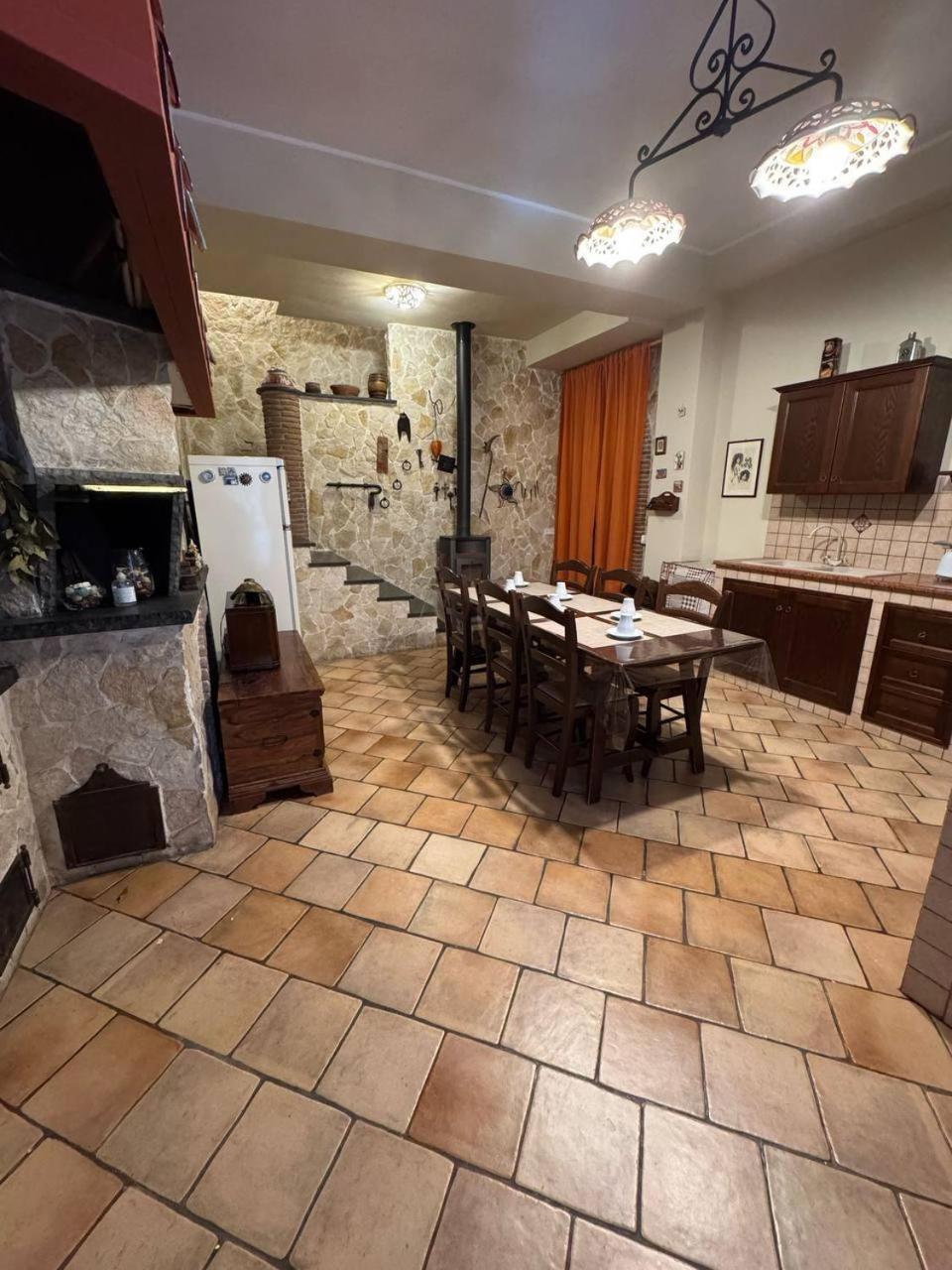 Zest House Bed & Breakfast ซานตา เวเนรินา ภายนอก รูปภาพ